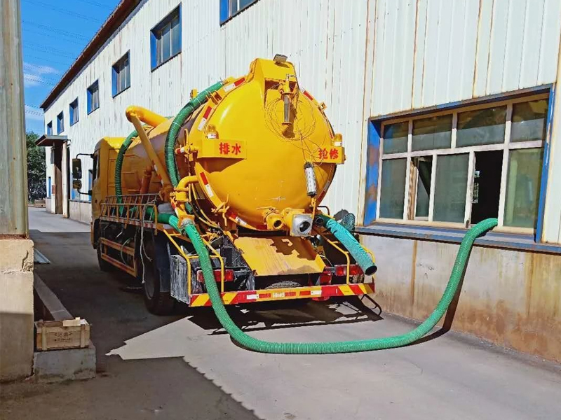 夫子庙厂区化粪池清理